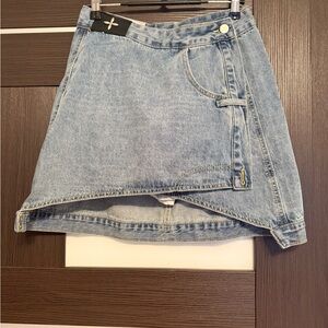 Trendy Blue Denim Mini Skort